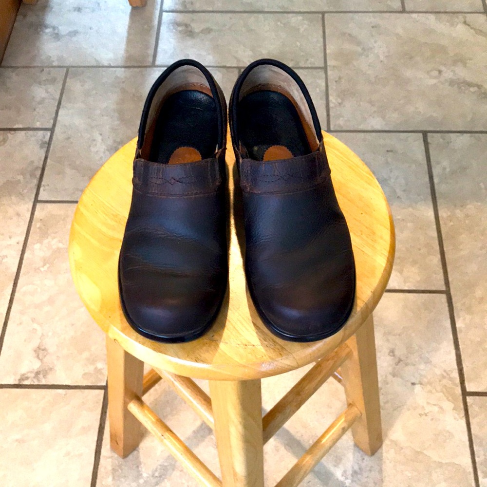 Ariat clogs